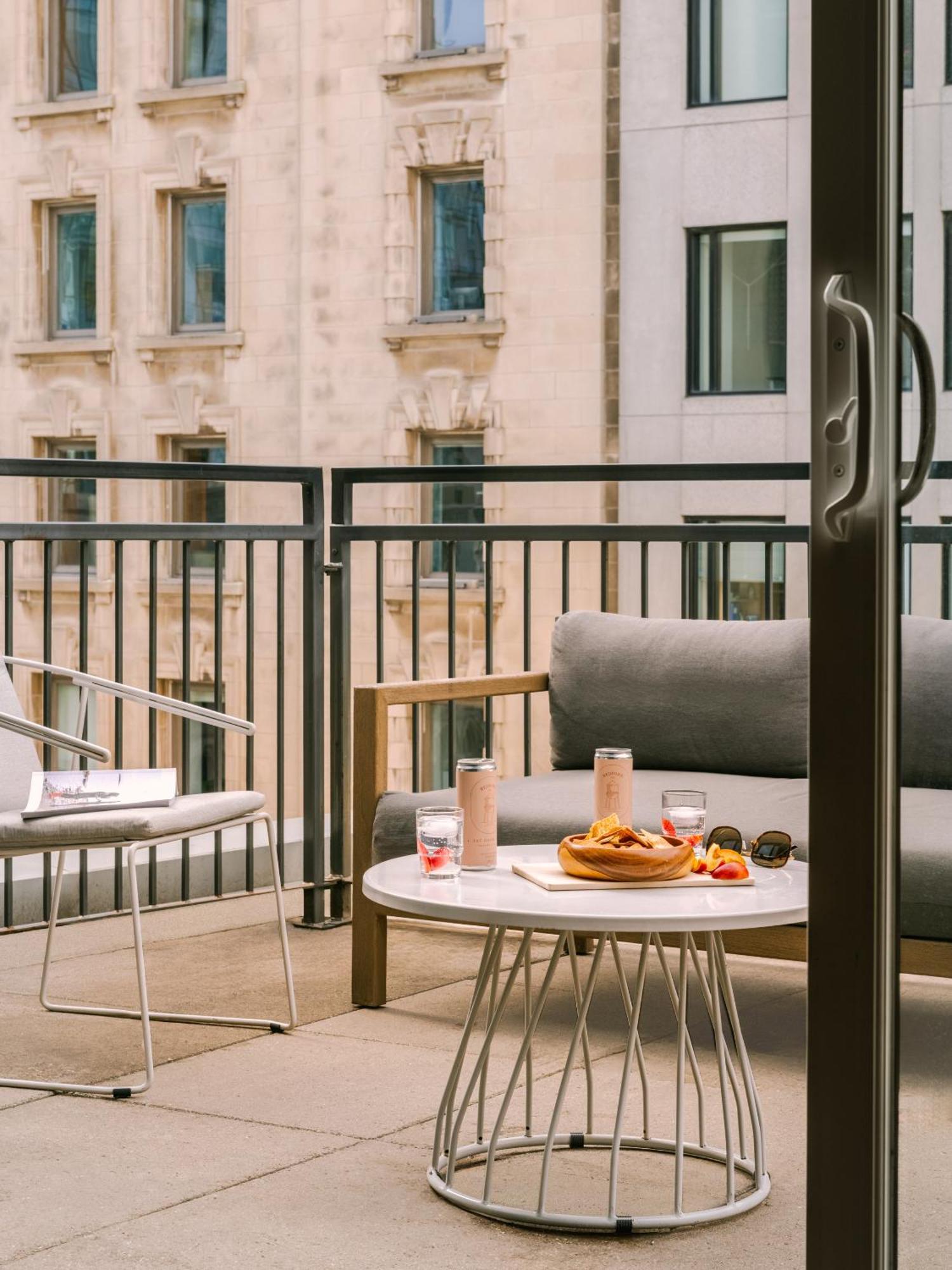 Sonder Penny Lane Aparthotel Μόντρεαλ Εξωτερικό φωτογραφία